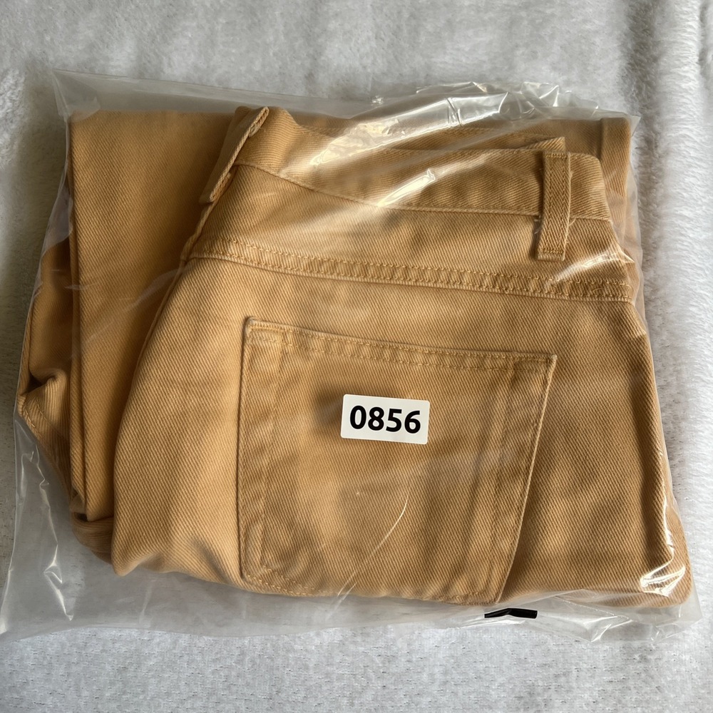 Newport News Jeanology High Waisted Tapered Mom Jeans size 10 Gold Yellow - Picture 8 of 8